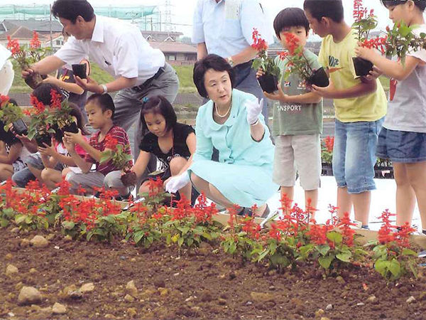 サルビア苗植え